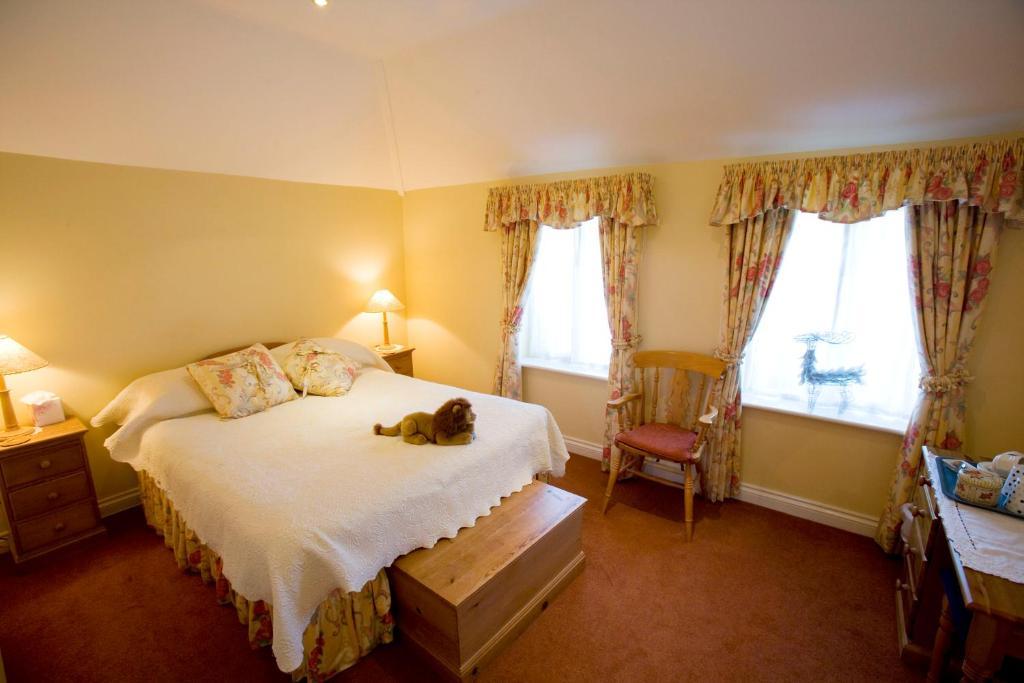 Hotel The Three Lions Fordingbridge Zimmer foto